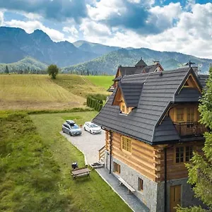 Goralskie Bacowki Z Widokiem Na Giewont Zakopane